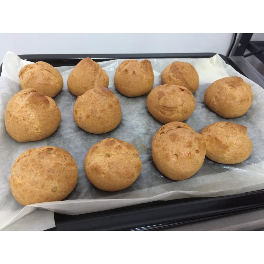 《Tinrry下午茶》教你做香草泡芙