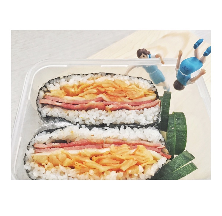 不用捏的饭团(おにぎらず)