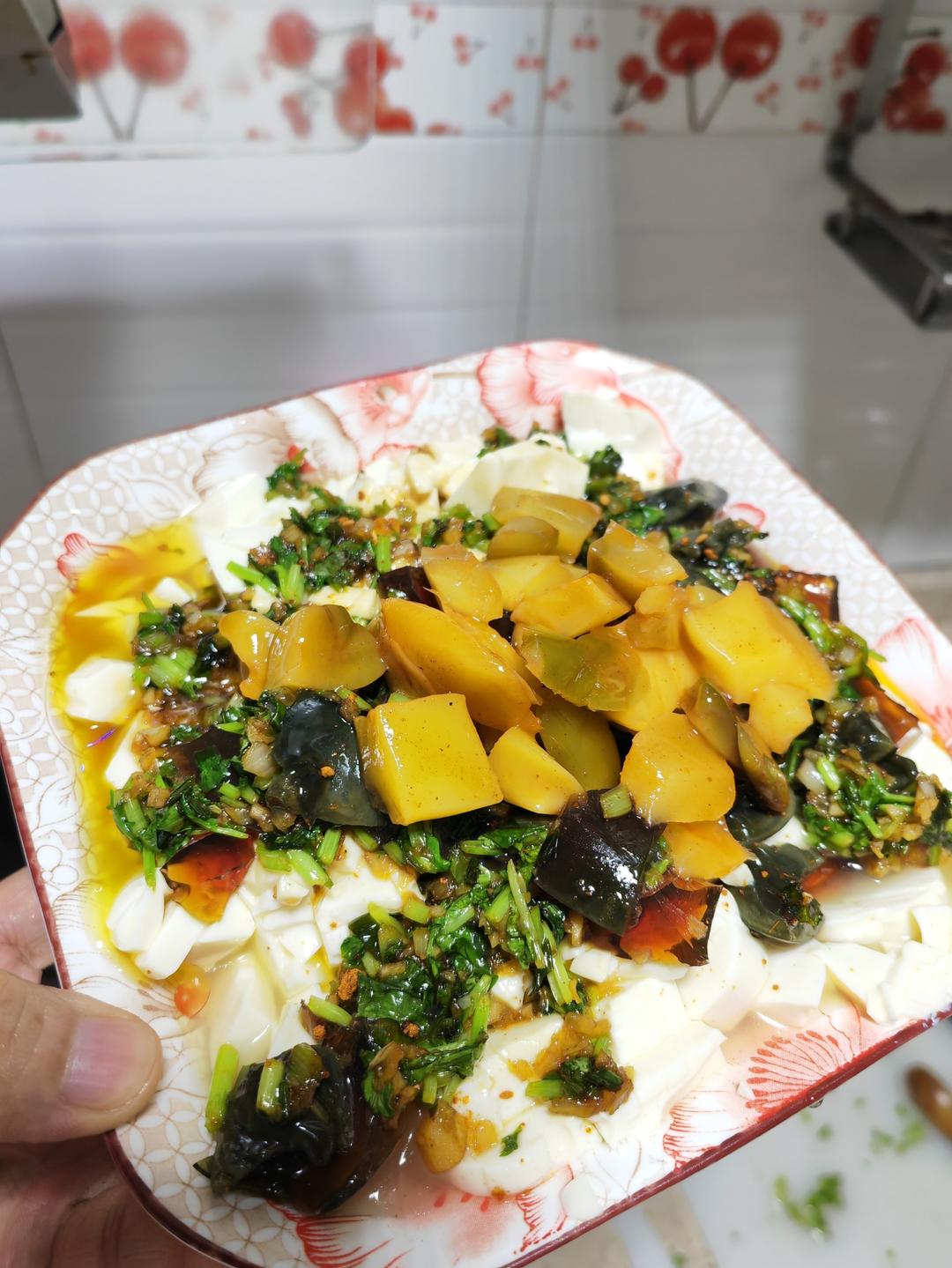 【最佳CP～】凉拌皮蛋豆腐✨