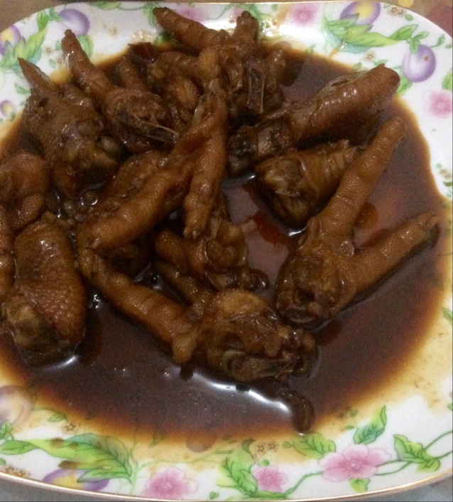 秘制红烧鸡爪