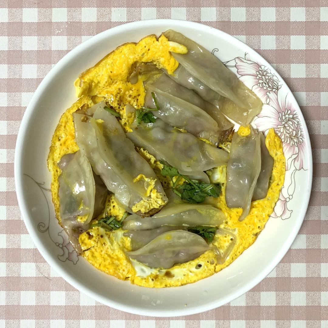 速冻水饺吃腻了吗~变锅贴吧(๑´ڡ`๑)