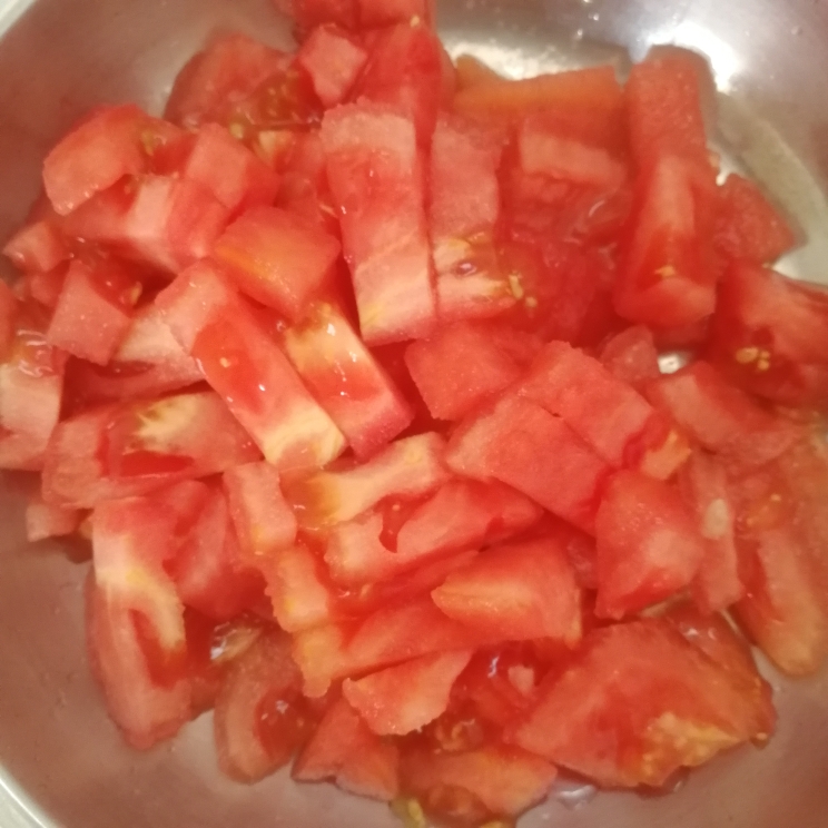 番茄🍅鸡胸肉的做法 步骤2