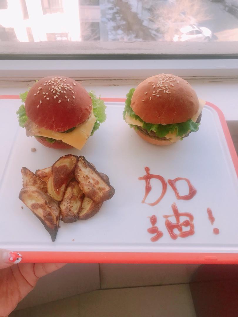 常备餐之好吃多汁的汉堡牛肉饼