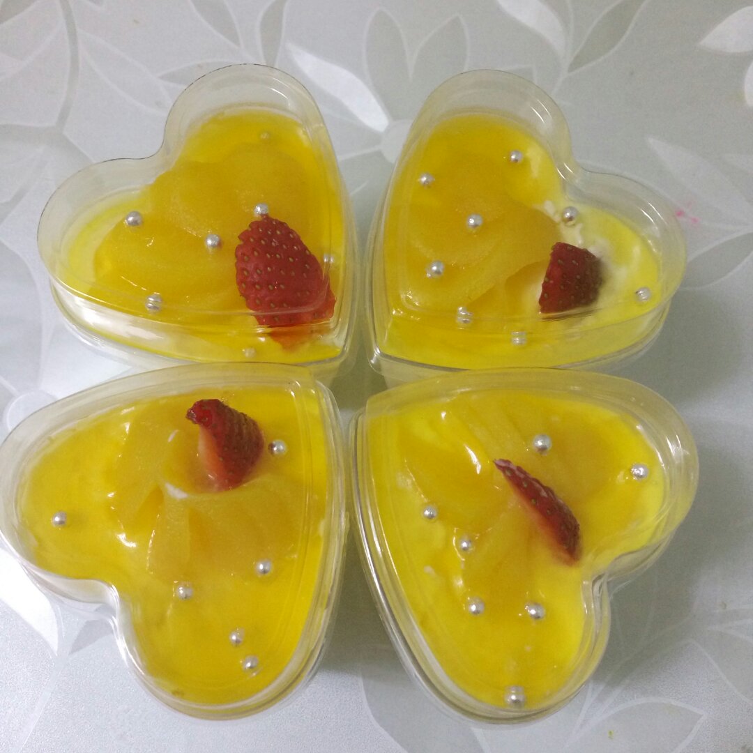 芒果酸奶慕斯加镜面 （8寸）