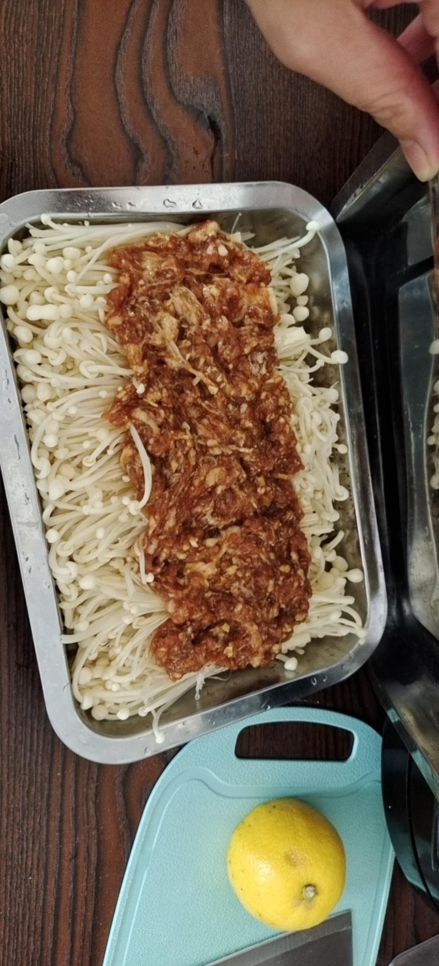 蒜蓉肉沫金针菇