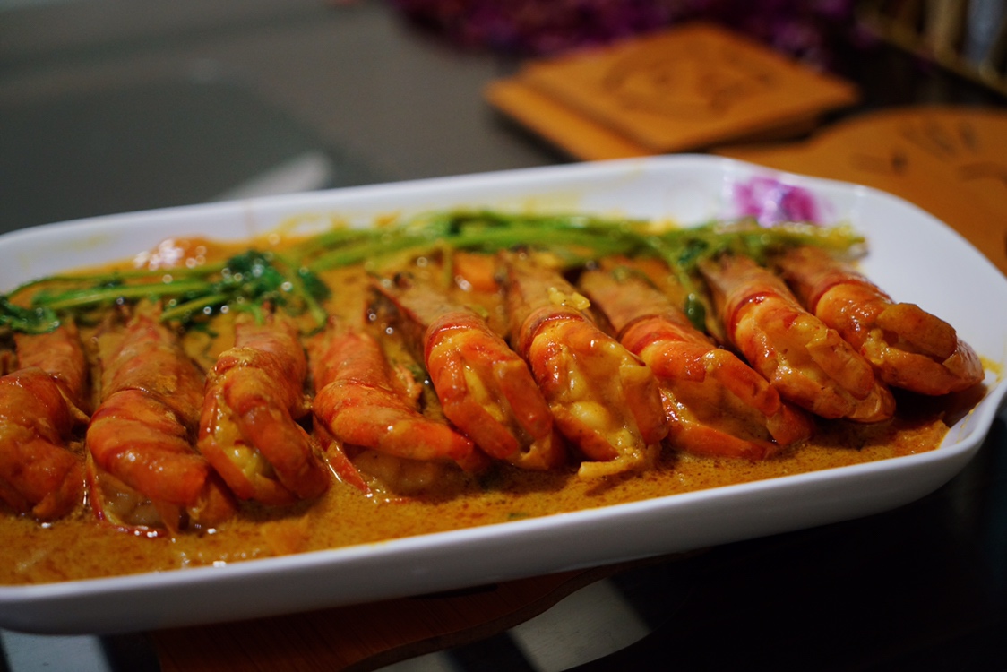 泰国的味道·咖喱皇大虾的做法 步骤5