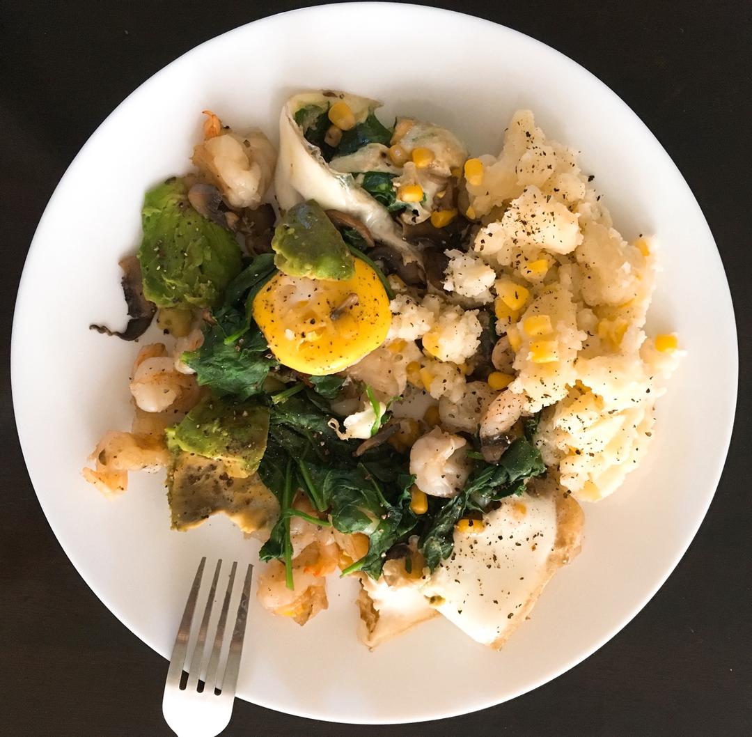 【懒人早餐】鲜虾牛油果杂蔬烘蛋