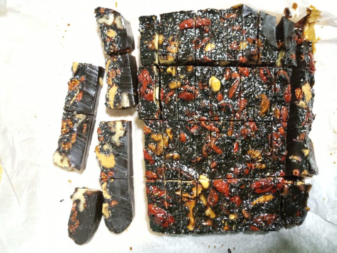 阿胶糕（固元膏）