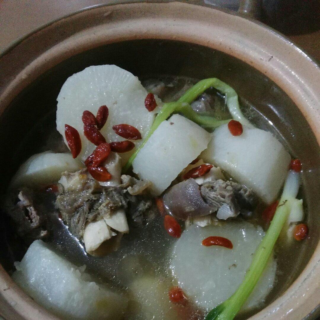 羊肉炖白萝卜