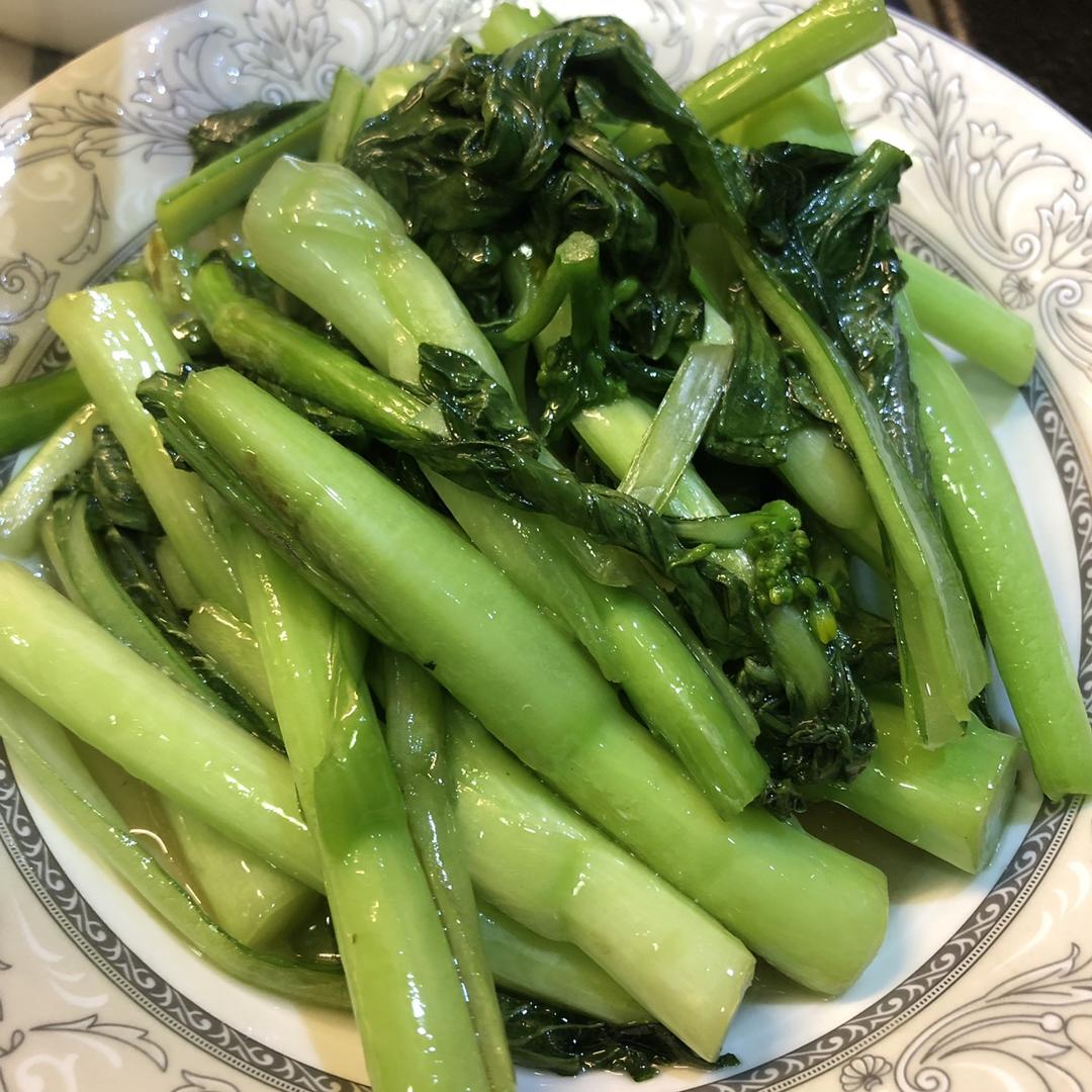 和大饭店一样的清炒菜心的做法