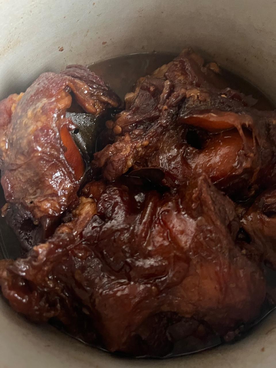 津味酱炖牛窝骨