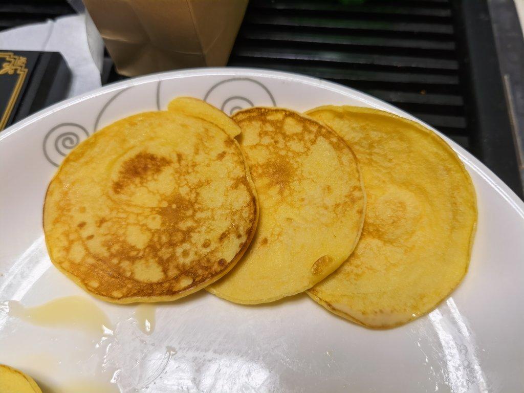 酸奶松饼🥞                                       （适合1岁-100岁宝宝）