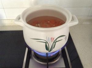 砂锅玉米排骨汤的做法 步骤4