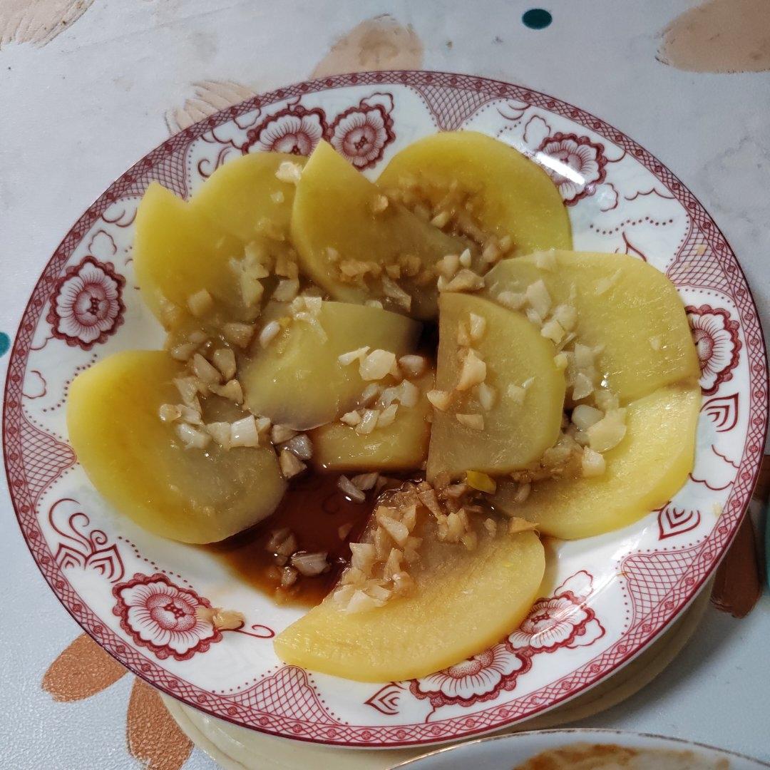 减脂餐 蒜蓉蒸土豆
