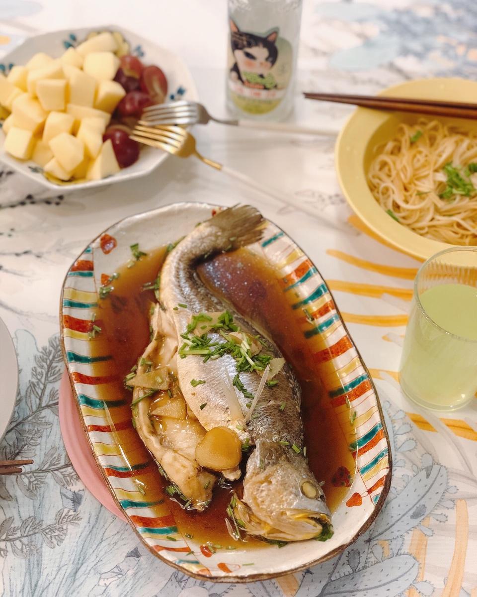 【清蒸鱼】超快速，10分钟搞定，靠它虏获老公的胃