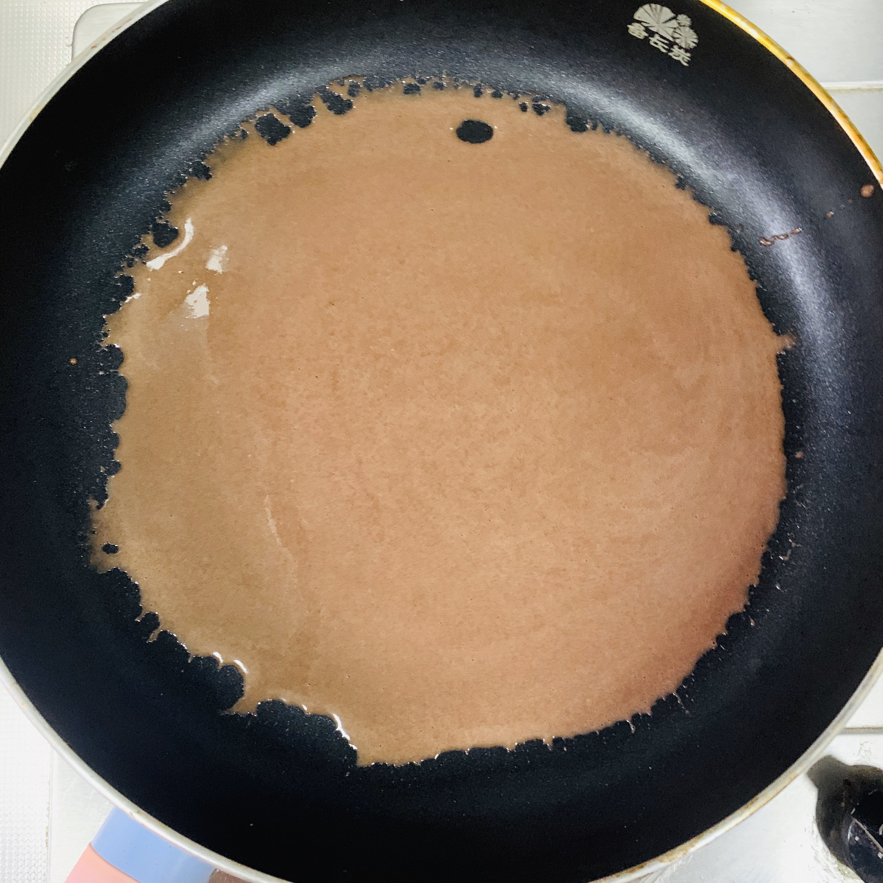 不用烤箱不用打发蛋白的网红爆浆巧克力可可脏脏抹布卷的做法 步骤8