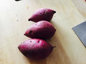 紫薯苦瓜圈的做法 步骤1
