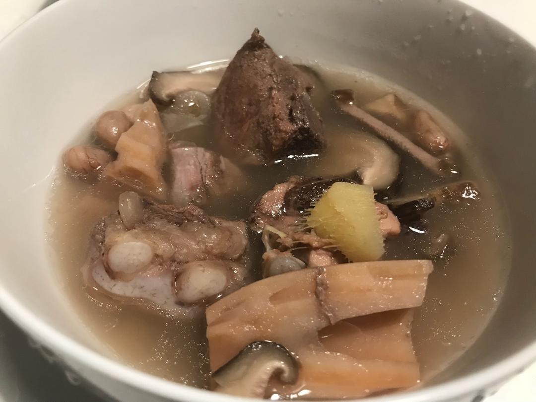 排骨莲藕汤