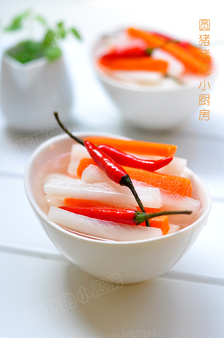 腌酸辣萝卜——夏季开胃小菜的做法