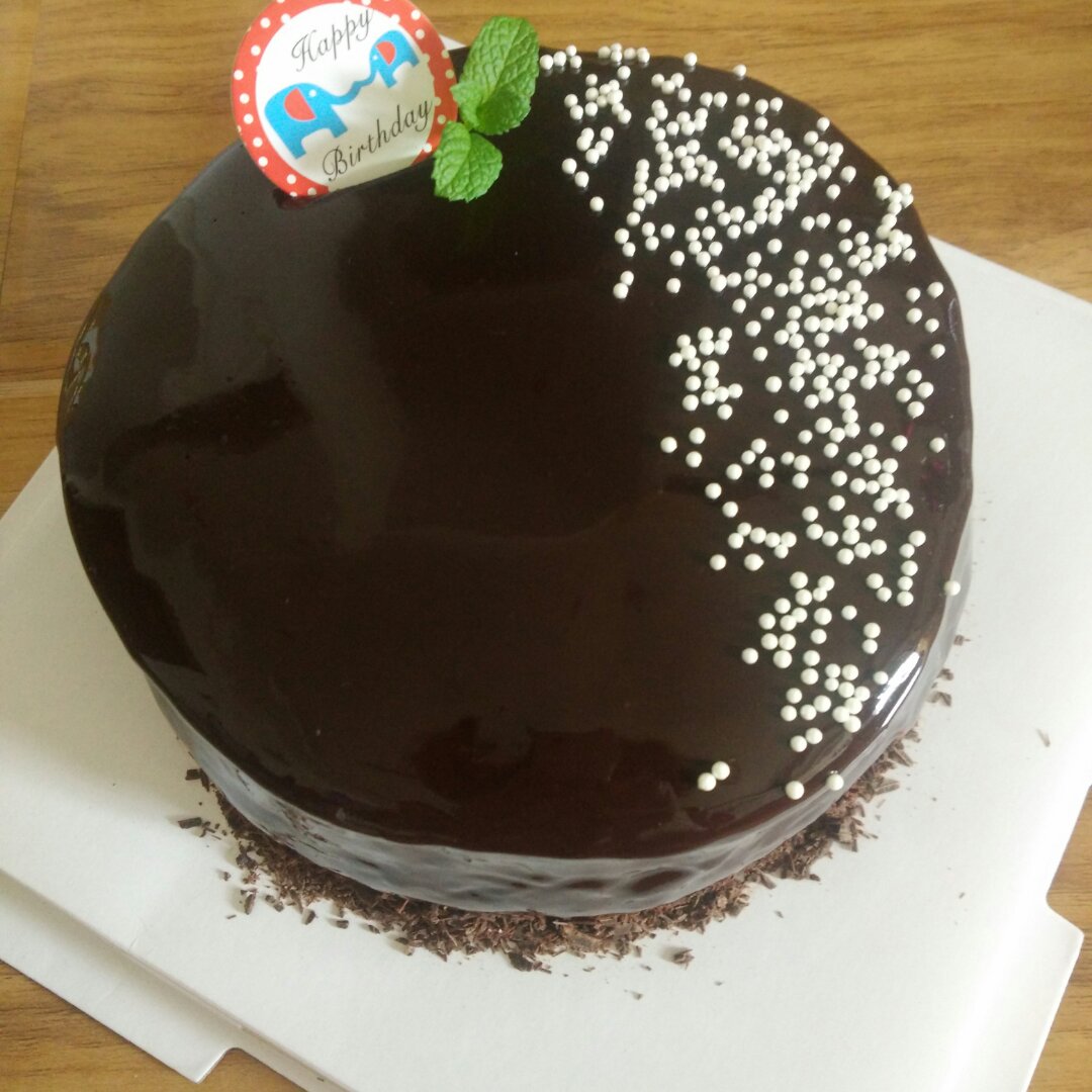 巧克力镜面淋酱<熊谷裕子>--让甜点穿上光泽亮丽的淋面外衣