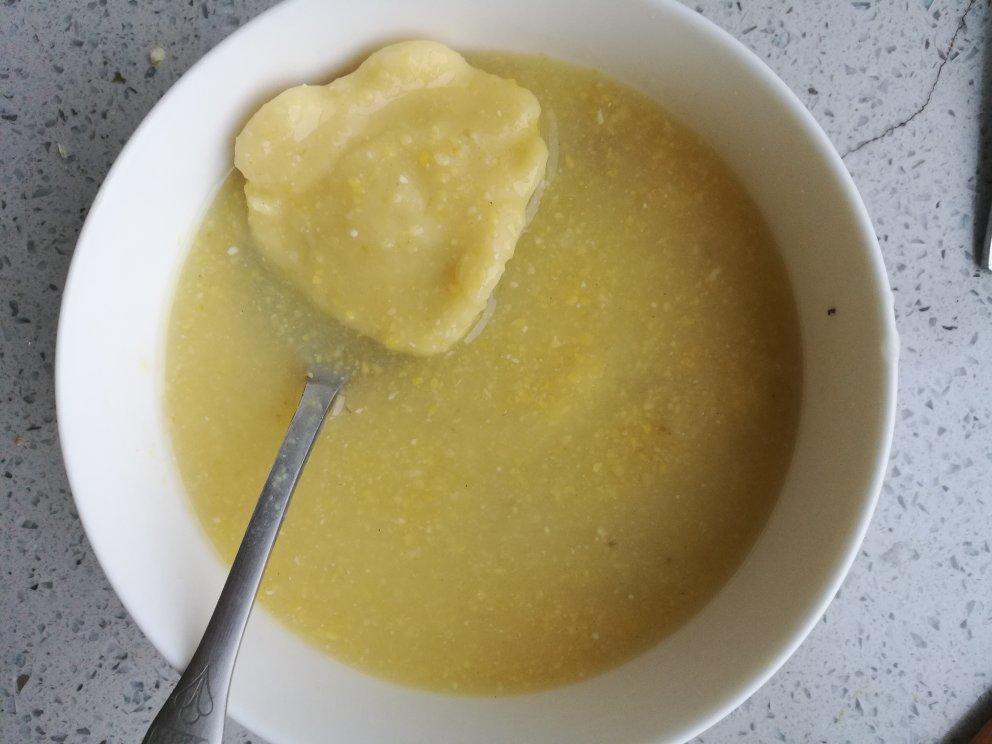 英子0325做的玉米面煮疙瘩