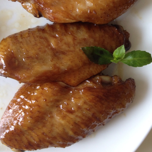 蒜香蜜汁烤鸡翅