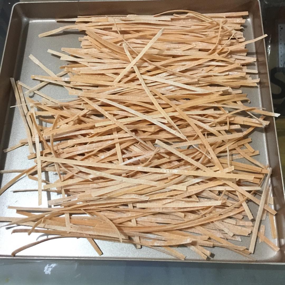 彩色面 有机面 蔬菜面 手工面 女侠森森