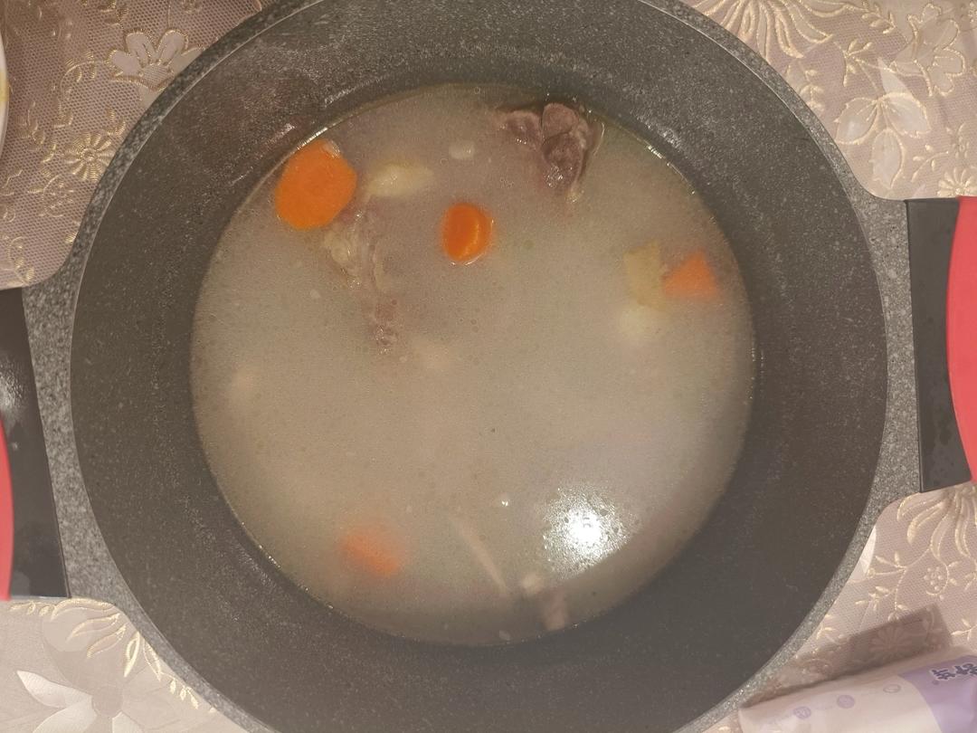 清炖🐂牛尾骨汤🍲