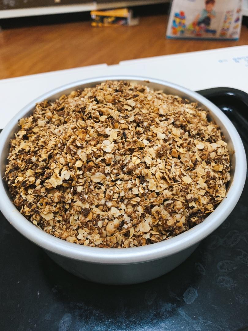 摩卡花生酥全麦快手面包丨健康·烘焙