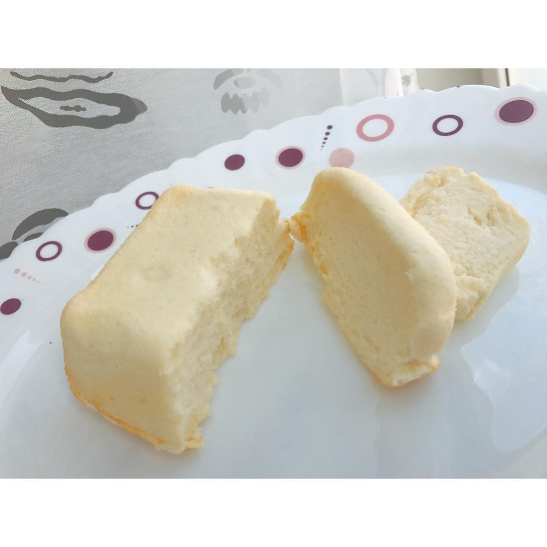 超软的~酸奶蛋糕