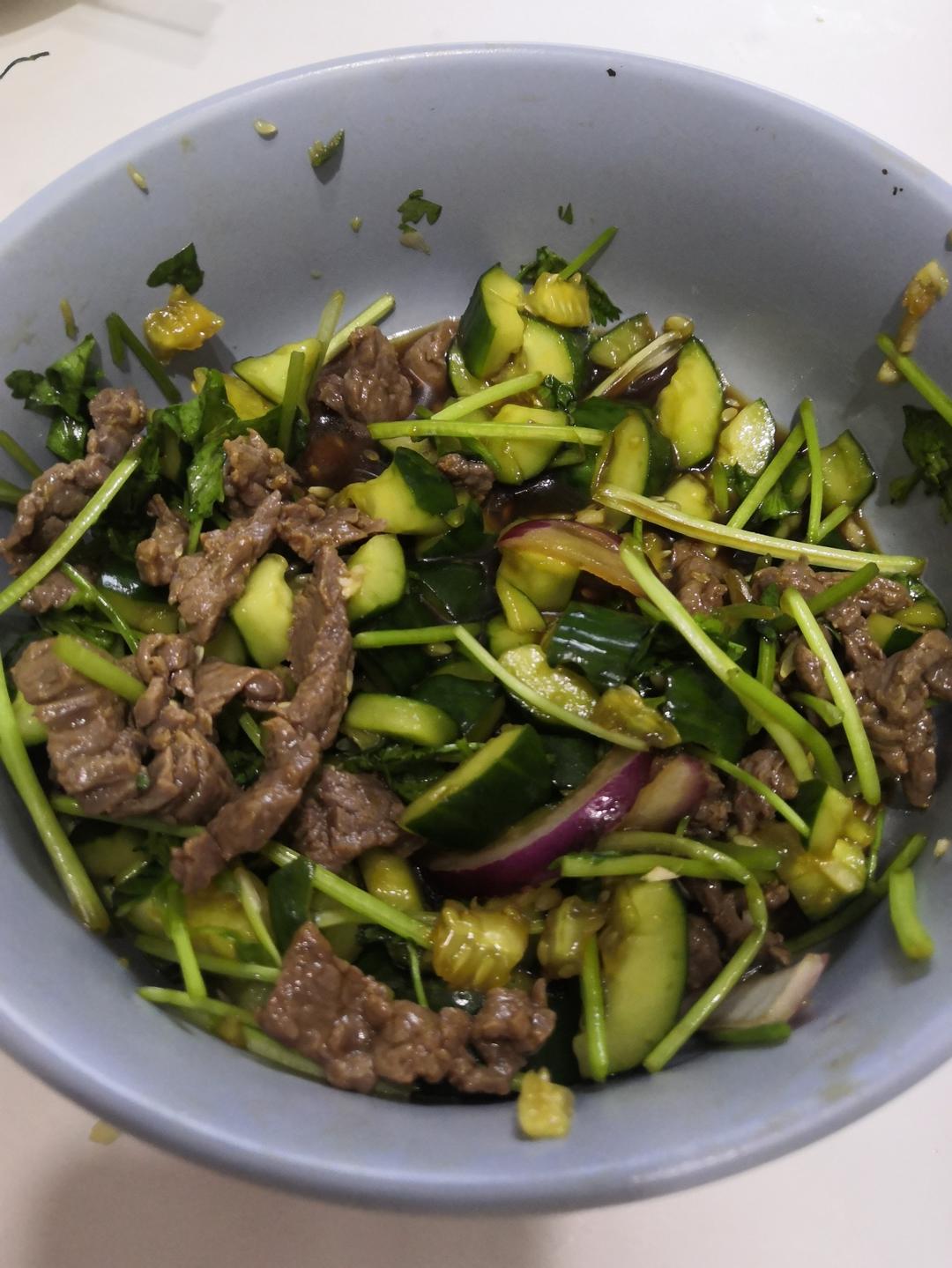 黄瓜凉拌牛肉的做法