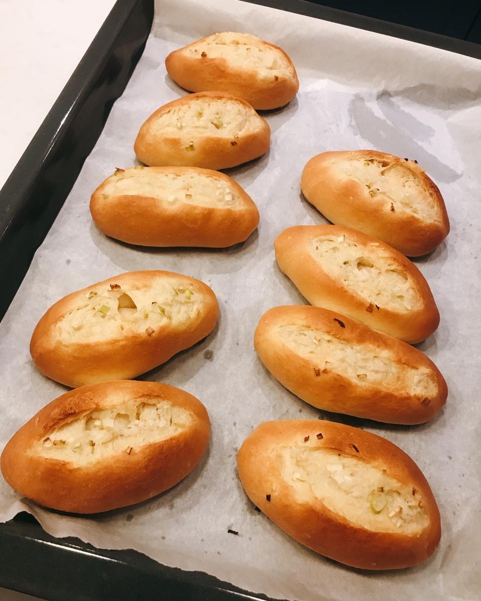 蒜香面包