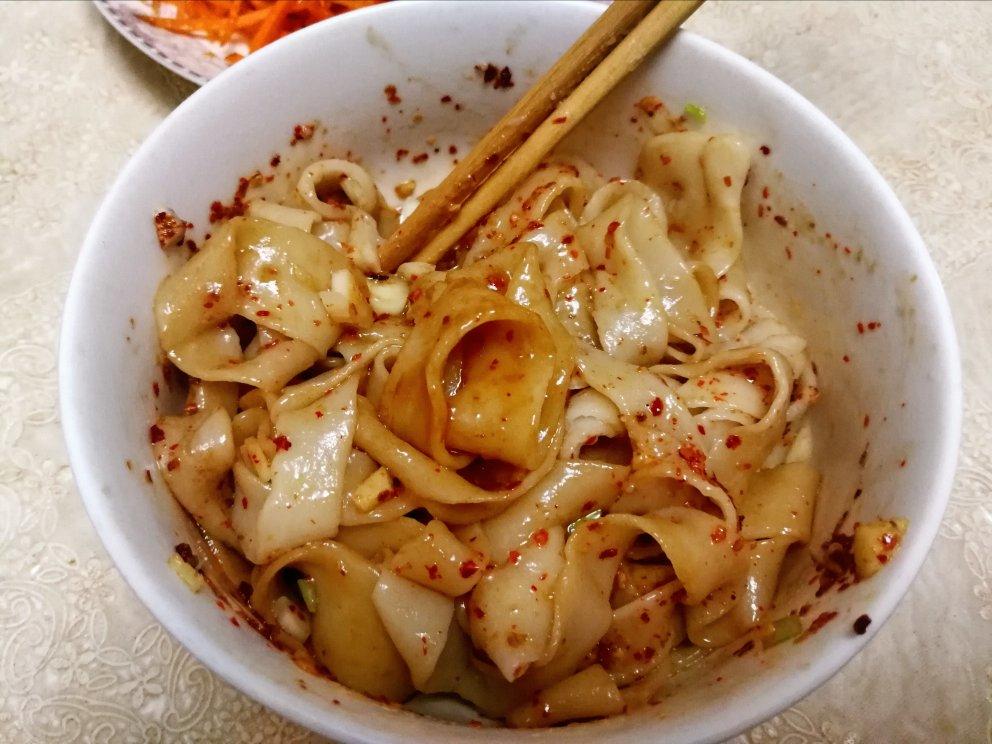 油泼面