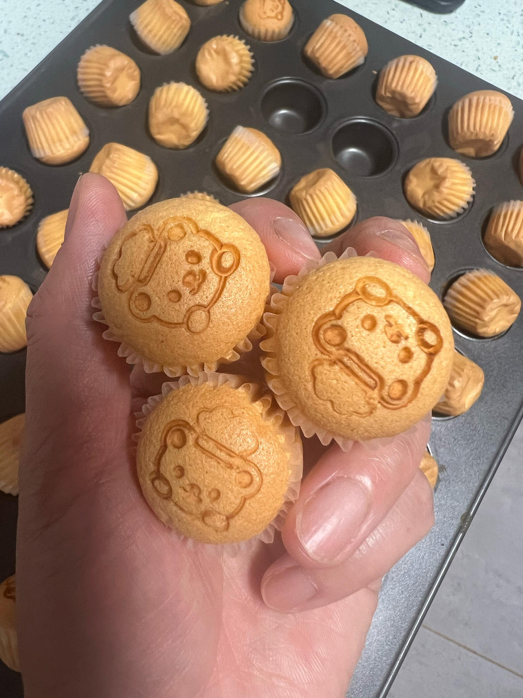 水光肌迷你杯子蛋糕—不塌陷不回缩详细教程