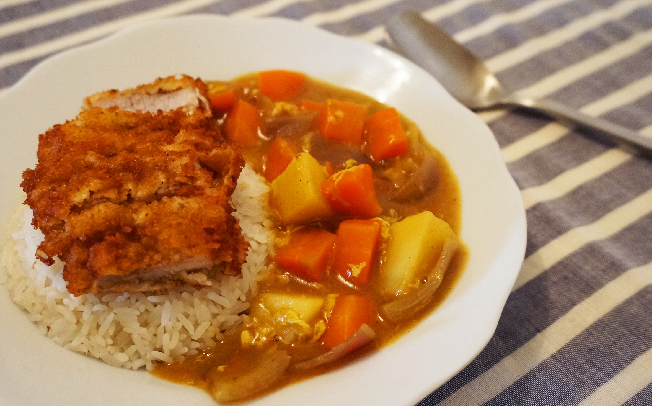 炸猪排咖喱饭
