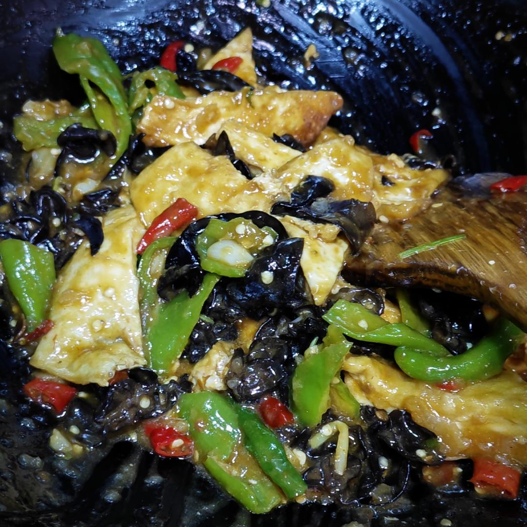 令人销魂的红烧家常豆腐