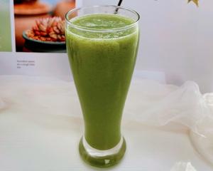 黄瓜猕猴桃汁～清肠排毒果蔬汁的做法 步骤3