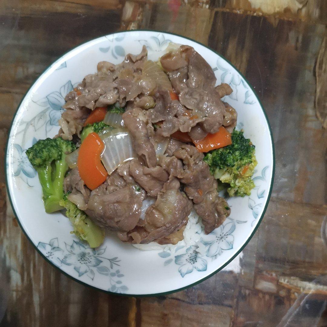 肥牛饭