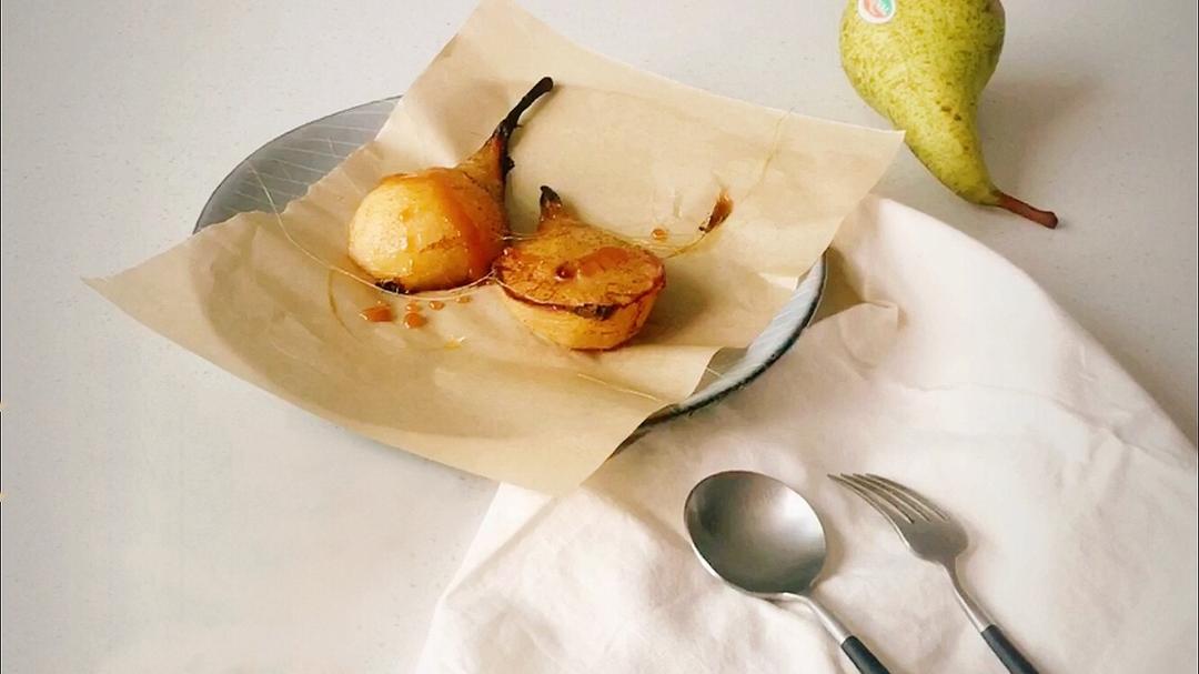 【素食爱好者】朗姆酒肉桂烤梨