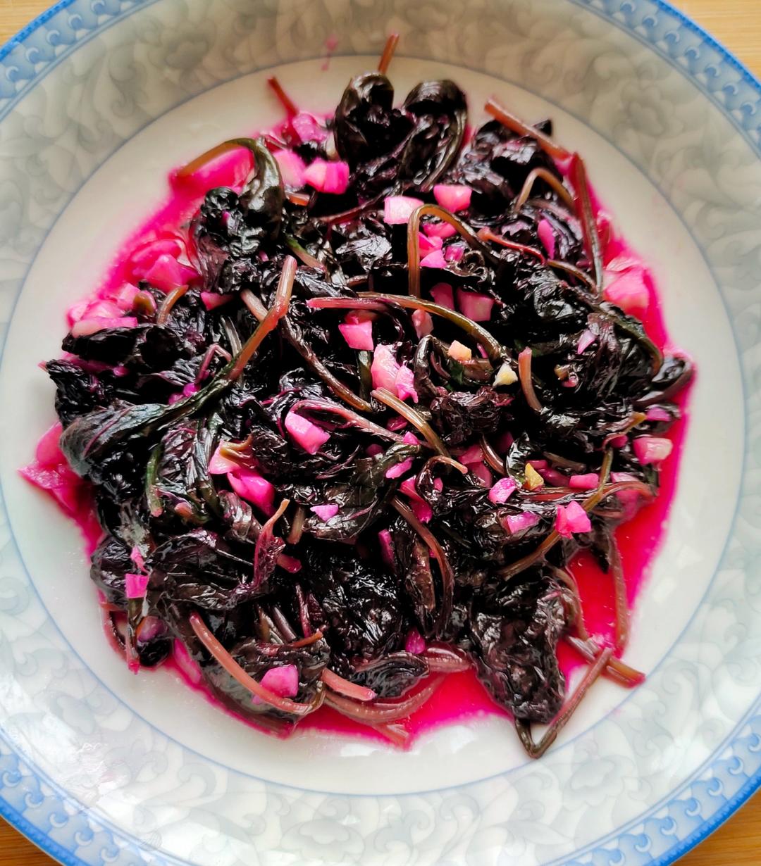 蒜茸炒红苋菜
