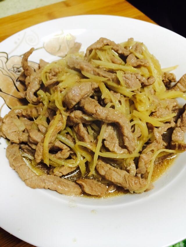 嫩生姜炒牛肉丝的做法