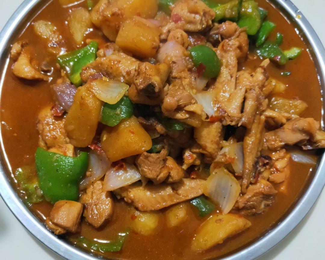 新疆大盘鸡的做法