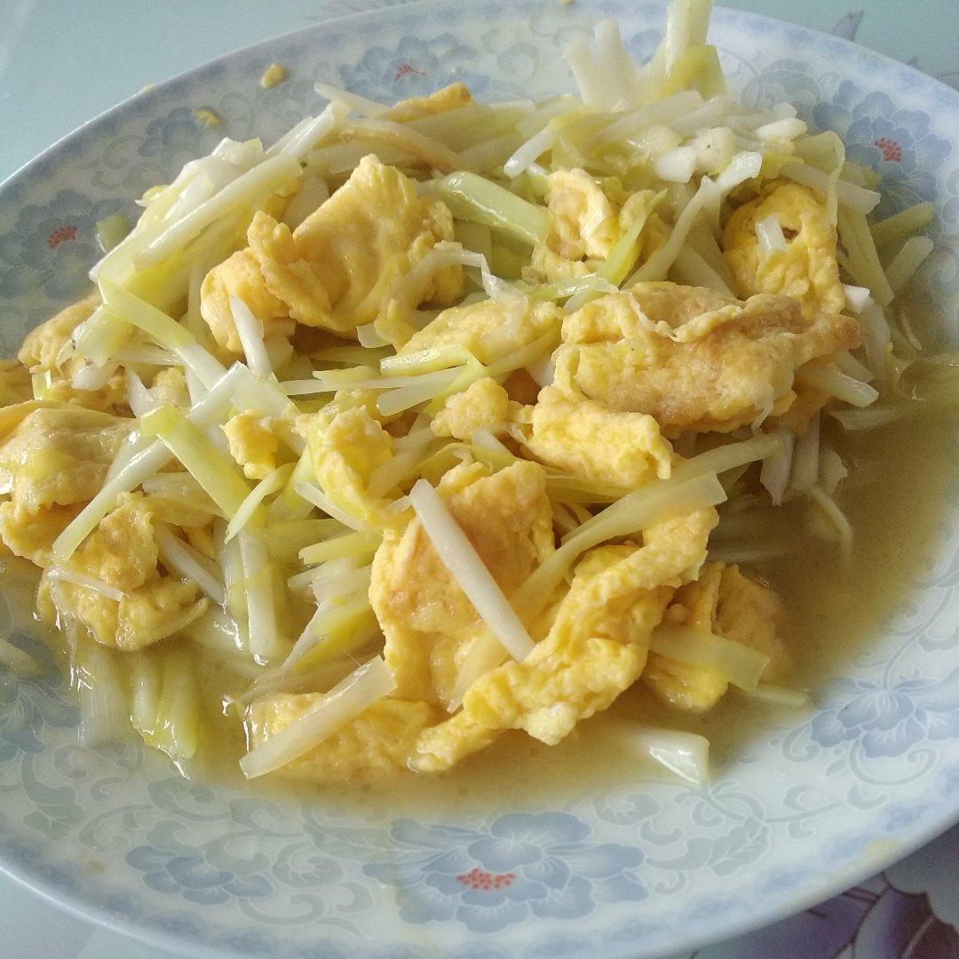 老丁的私房菜－韭黄炒鸡蛋