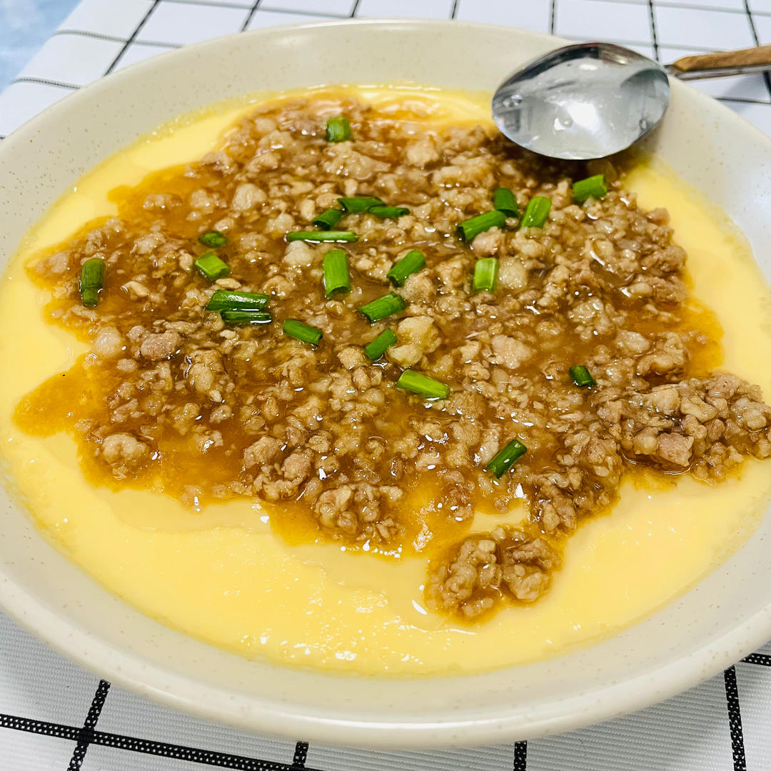 比布丁还要嫩！巨好吃又营养的肉末水蒸蛋
