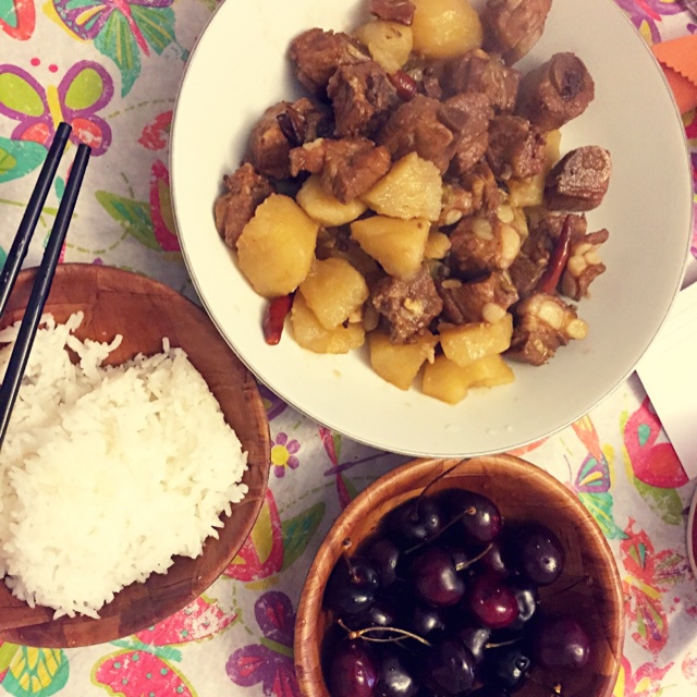土豆炖排骨