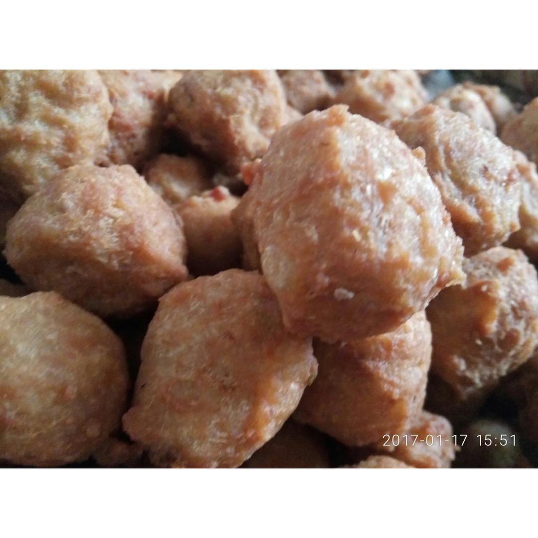 酥炸肉丸