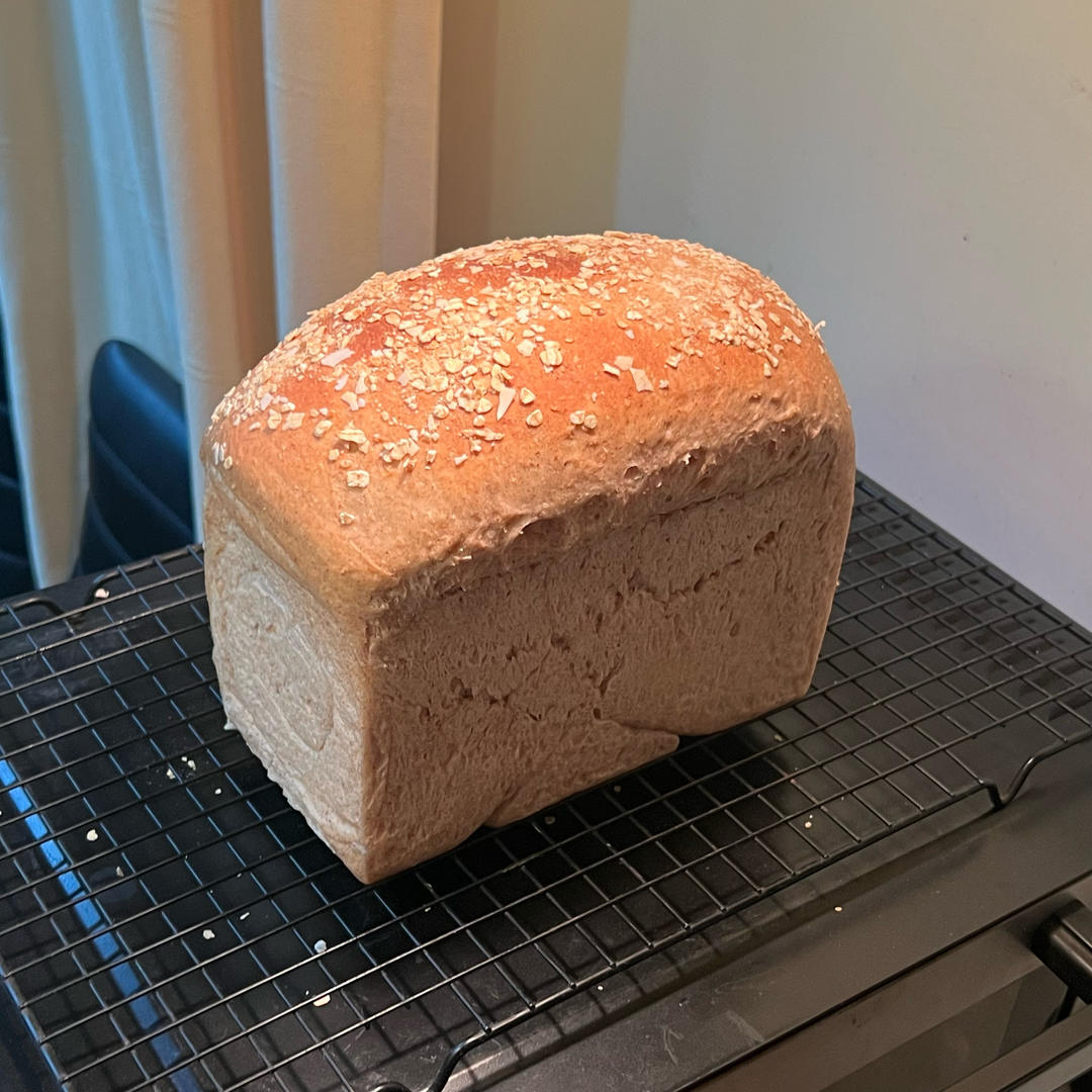 经典燕麦吐司（The best oatmeal bread）