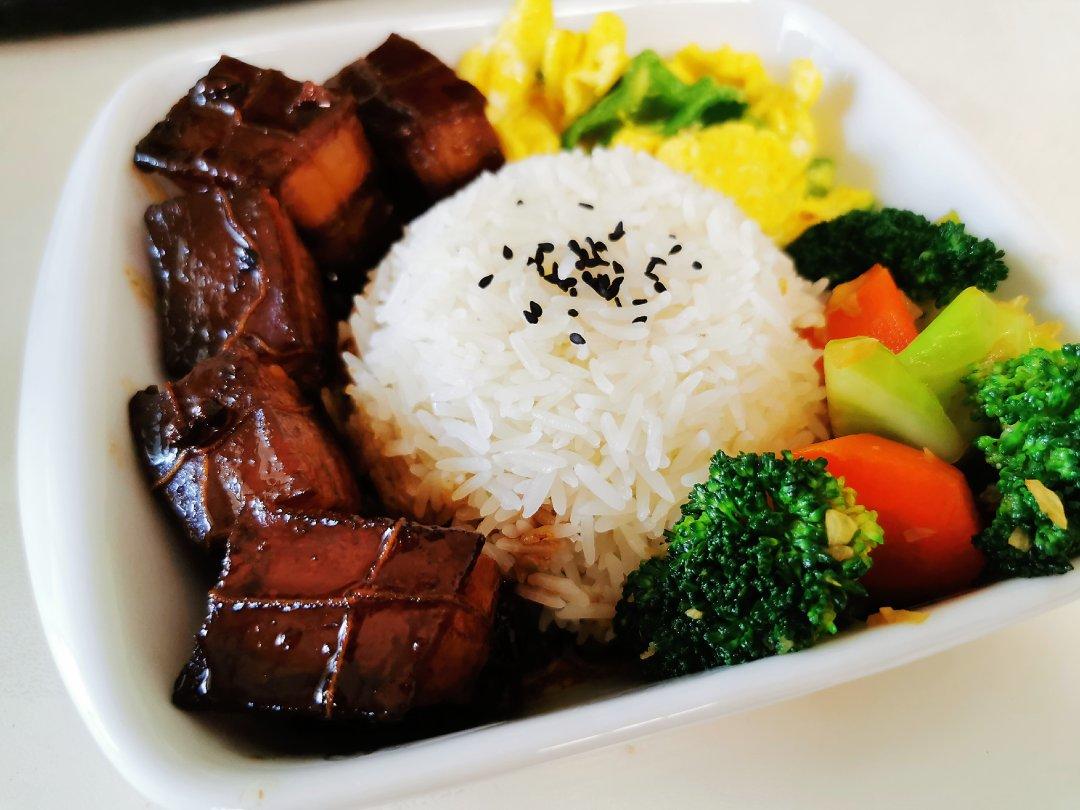 【东坡肉】