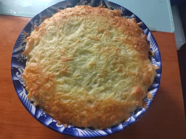 【芝士虾仁焗土豆】