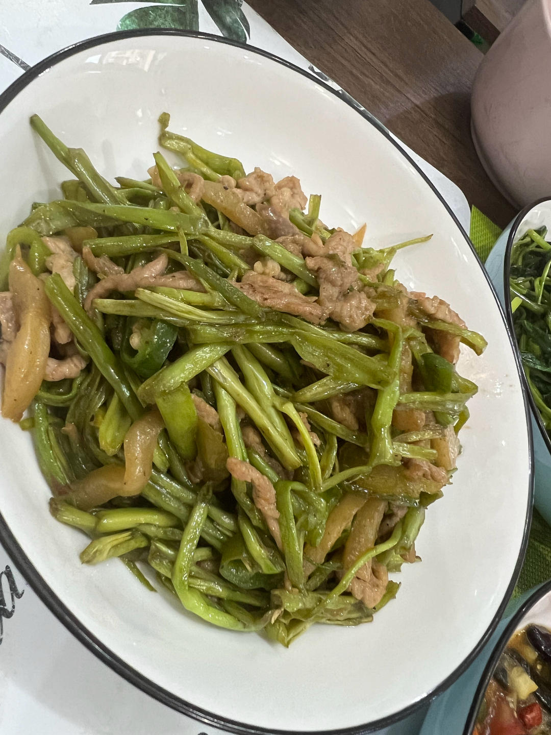 空心菜梗炒肉丝